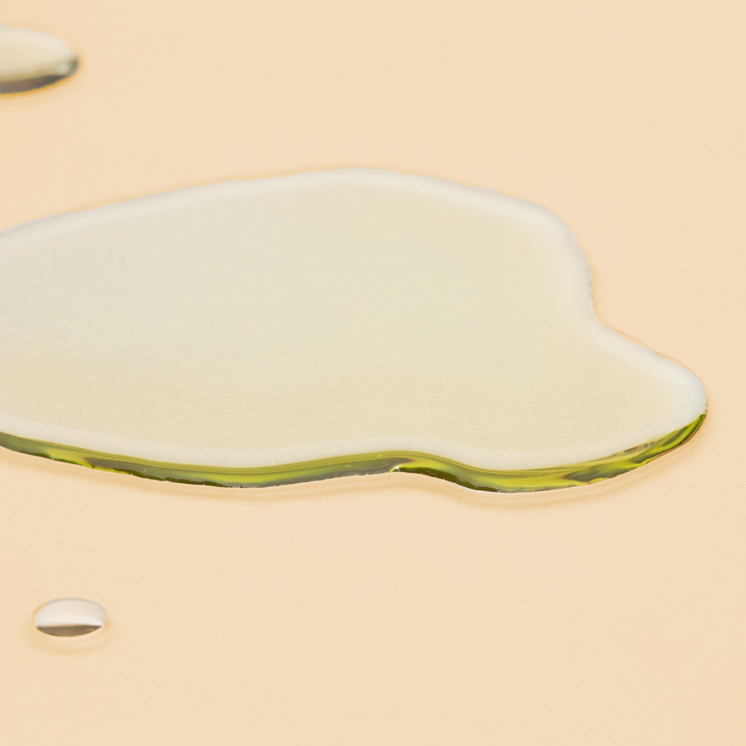 products/luxe-body-oil-texture.jpg